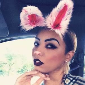 Meet your Posher, Terri